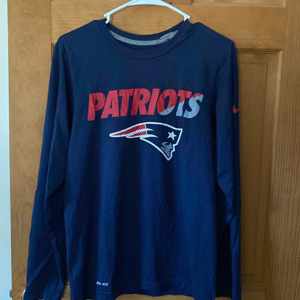 New England Patriots long sleeve top